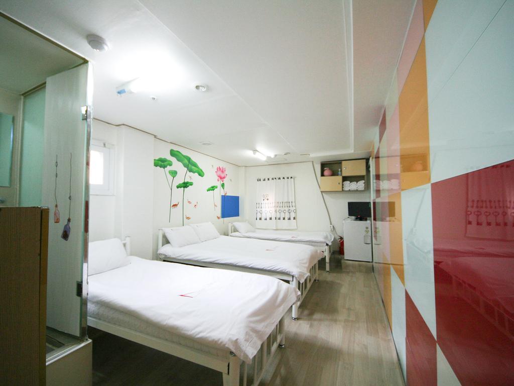 Guesthouse Myeongdong Σεούλ Δωμάτιο φωτογραφία